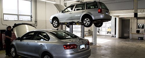 Volkswagen of Ann Arbor in Ann Arbor MI | Service Garage Capacity