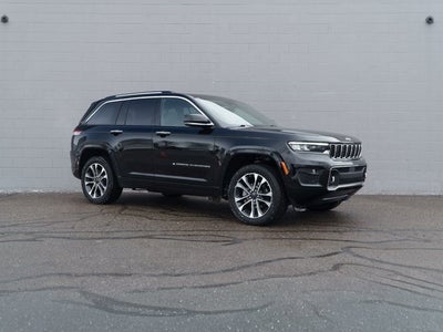2022 Jeep Grand Cherokee Overland