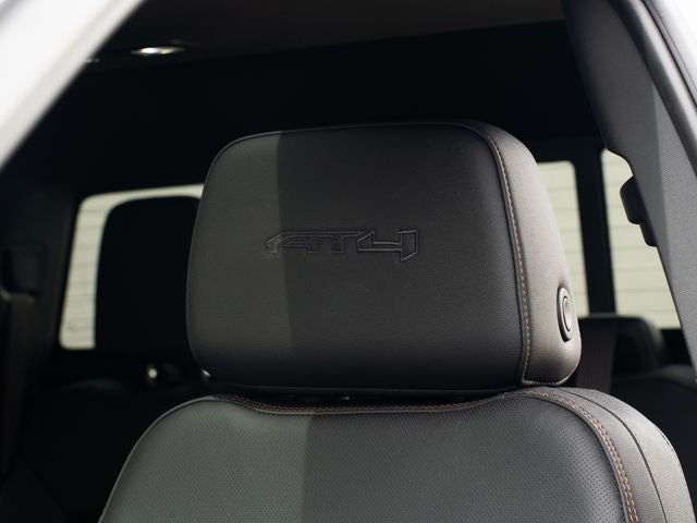 2025 GMC Sierra 2500HD AT4