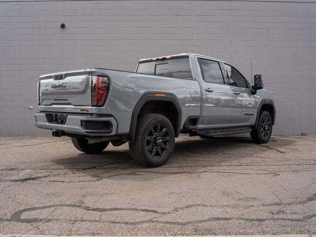 2025 GMC Sierra 2500HD AT4