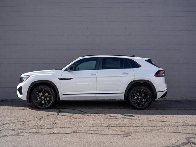 2026 Volkswagen Atlas Cross Sport 2.0T SEL R-Line Black
