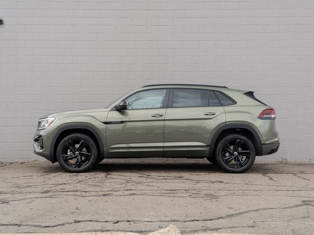 2026 Volkswagen Atlas Cross Sport 2.0T SEL R-Line Black