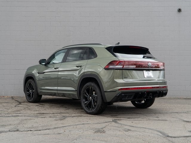 2026 Volkswagen Atlas Cross Sport 2.0T SEL R-Line Black