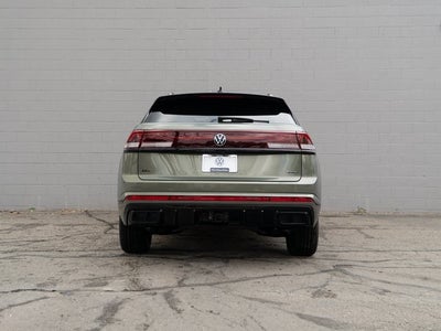 2026 Volkswagen Atlas Cross Sport 2.0T SEL R-Line Black