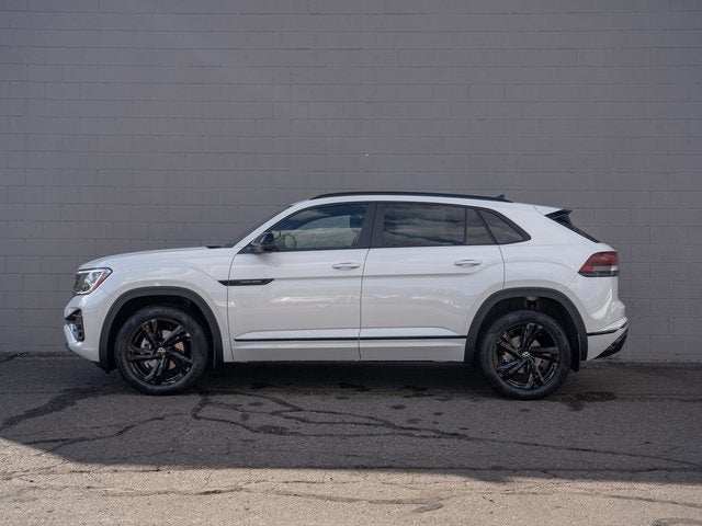 2026 Volkswagen Atlas Cross Sport 2.0T SEL R-Line Black
