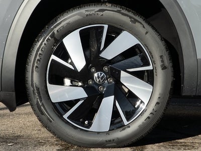 2025 Volkswagen Atlas Cross Sport 2.0T SEL