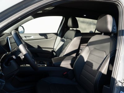 2025 Volkswagen Atlas Cross Sport 2.0T SEL