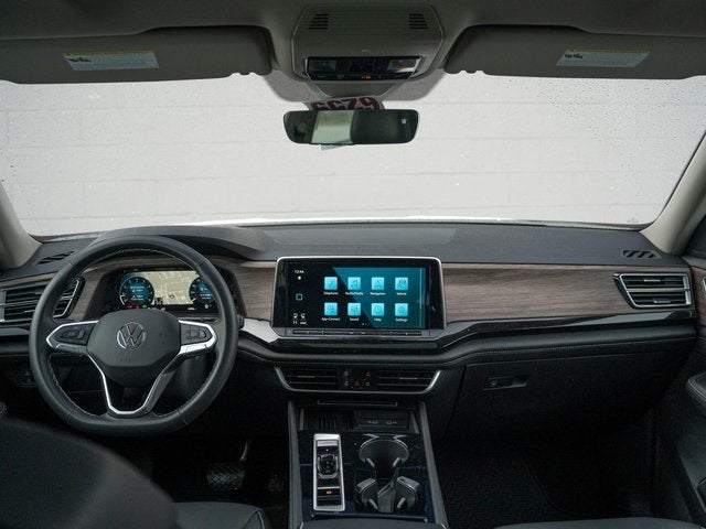 2025 Volkswagen Atlas 2.0T SEL