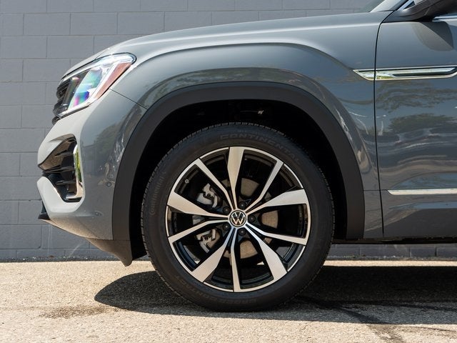 2025 Volkswagen Atlas Cross Sport 2.0T SEL Premium R-Line