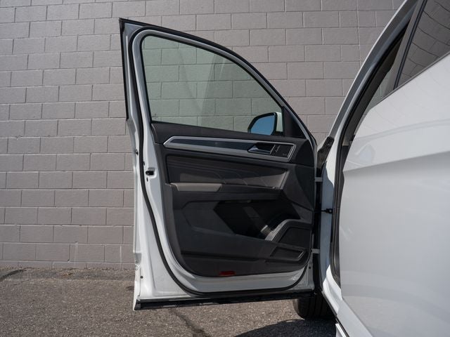 2023 Volkswagen Atlas 3.6L V6 SEL Premium R-Line