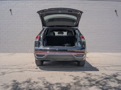 2024 Volkswagen Atlas Cross Sport 2.0T SE