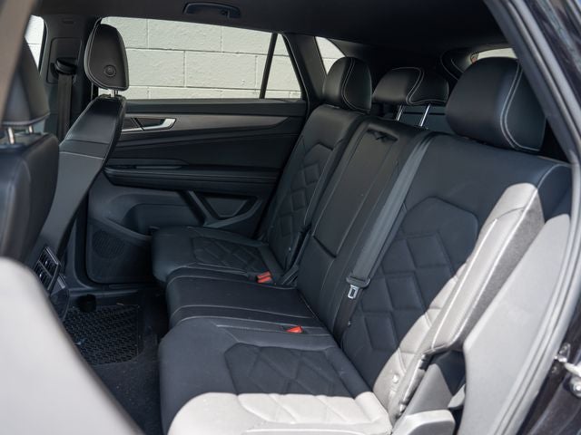2024 Volkswagen Atlas Cross Sport 2.0T SE