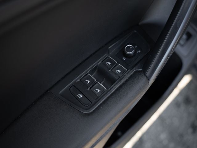 2021 Volkswagen Tiguan 2.0T SEL
