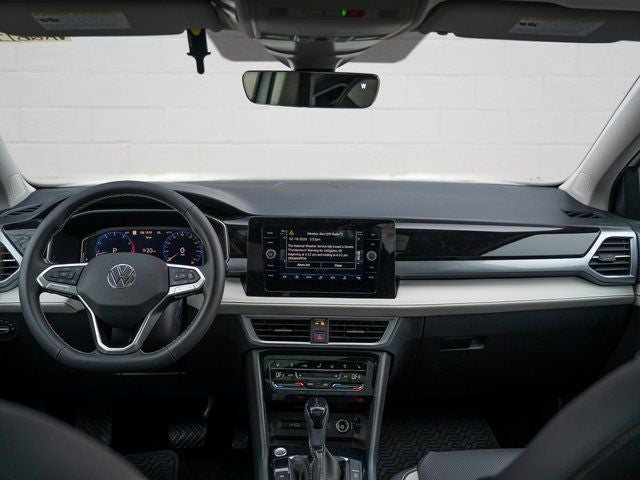 2026 Volkswagen Taos 1.5T SEL