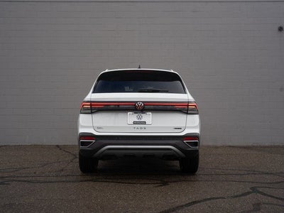 2026 Volkswagen Taos 1.5T SEL