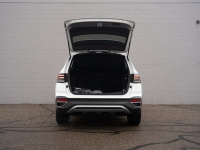 2026 Volkswagen Taos 1.5T SEL