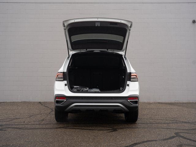 2026 Volkswagen Taos 1.5T SEL