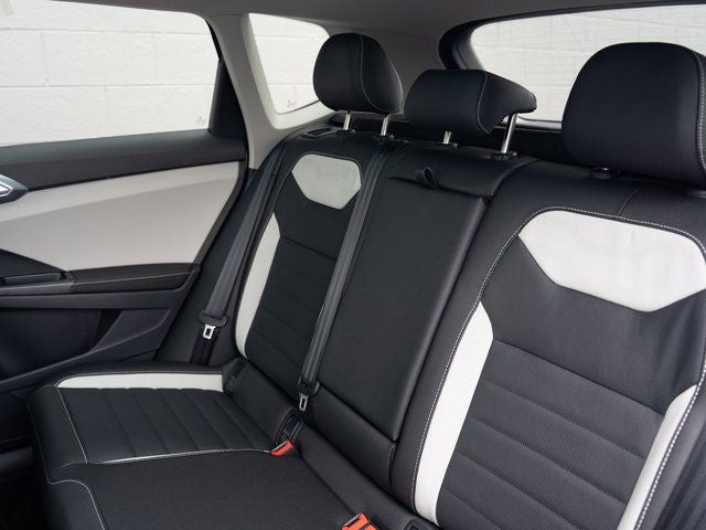 2026 Volkswagen Taos 1.5T SEL