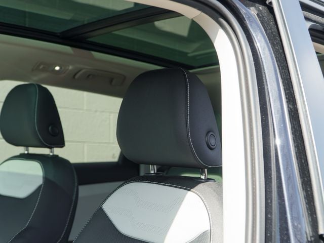 2025 Volkswagen Taos 1.5T SEL