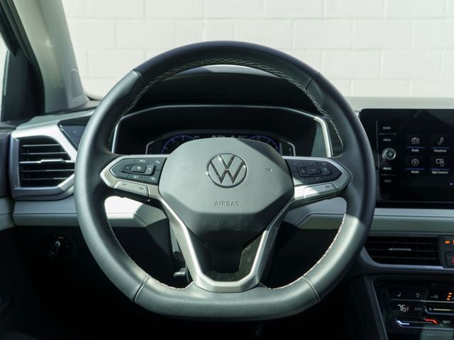 2025 Volkswagen Taos 1.5T SEL