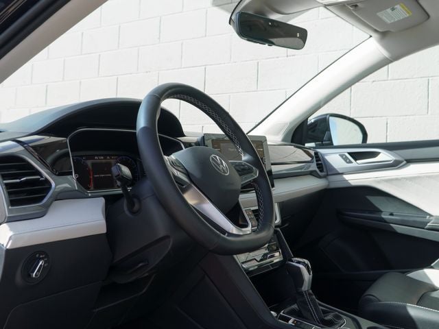 2025 Volkswagen Taos 1.5T SEL