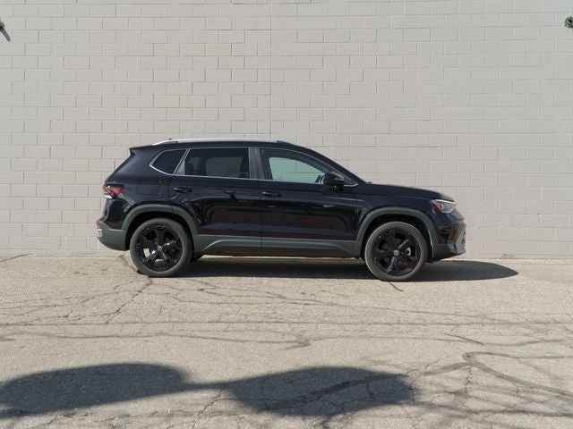 2025 Volkswagen Taos 1.5T SEL