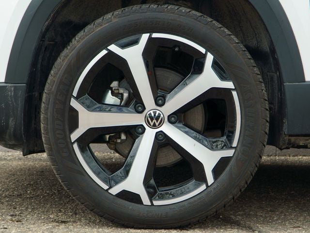 2025 Volkswagen Taos 1.5T SEL