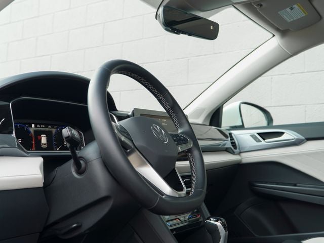 2025 Volkswagen Taos 1.5T SEL