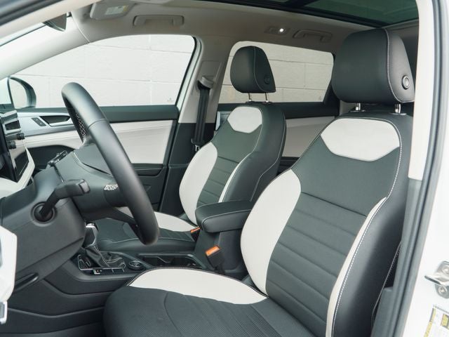 2025 Volkswagen Taos 1.5T SEL