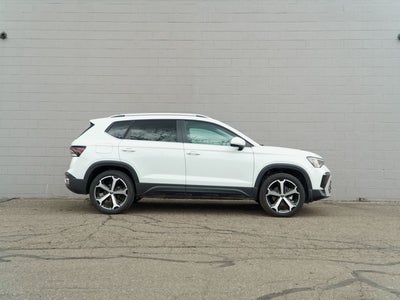 2025 Volkswagen Taos 1.5T SEL