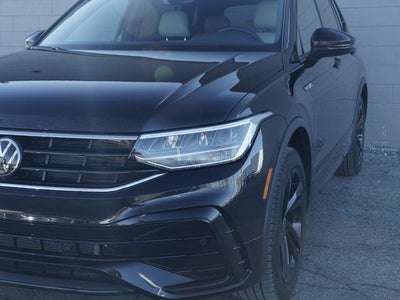 2024 Volkswagen Tiguan 2.0T SE R-Line Black