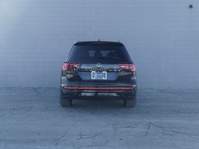 2024 Volkswagen Tiguan 2.0T SE R-Line Black