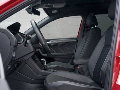 2024 Volkswagen Tiguan 2.0T SE R-Line Black