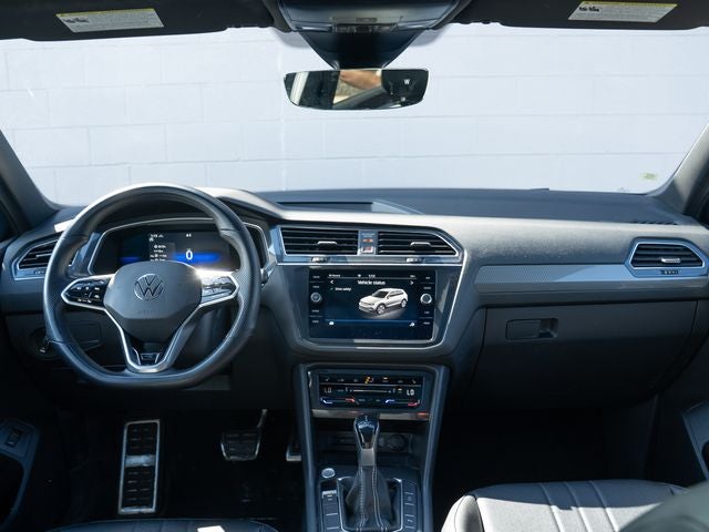 2022 Volkswagen Tiguan 2.0T SE R-Line Black