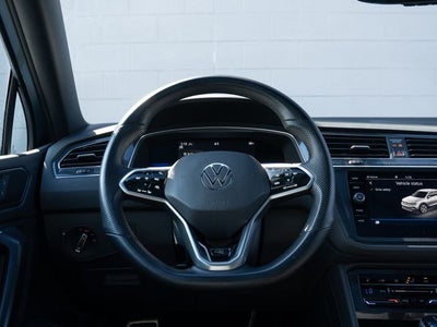 2022 Volkswagen Tiguan 2.0T SE R-Line Black