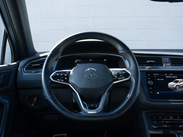 2022 Volkswagen Tiguan 2.0T SE R-Line Black