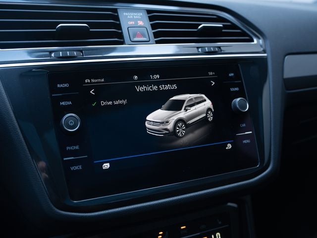 2022 Volkswagen Tiguan 2.0T SE R-Line Black