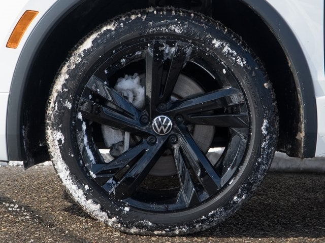2024 Volkswagen Tiguan 2.0T SE R-Line Black