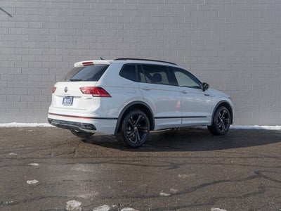 2024 Volkswagen Tiguan 2.0T SE R-Line Black