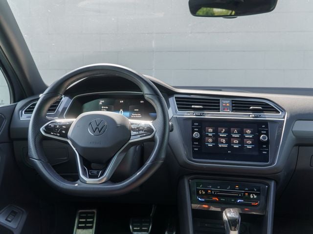 2023 Volkswagen Tiguan 2.0T SE R-Line Black