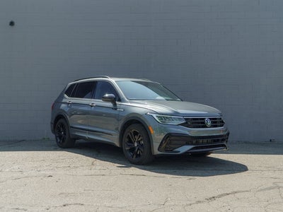 2023 Volkswagen Tiguan 2.0T SE R-Line Black