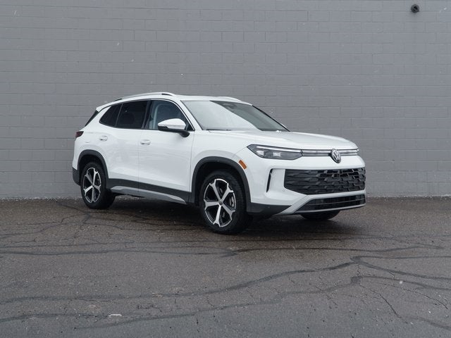 2025 Volkswagen Tiguan 2.0T SE