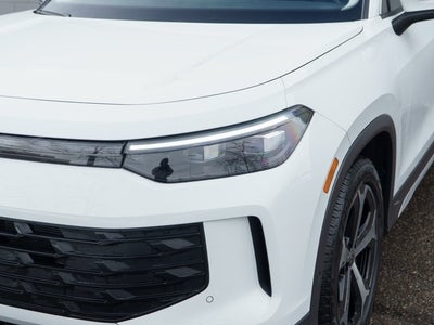 2025 Volkswagen Tiguan 2.0T SE