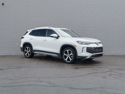 2025 Volkswagen Tiguan 2.0T SE