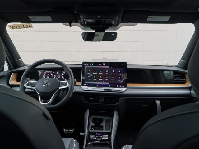 2026 Volkswagen Tiguan 2.0T SEL R-Line Turbo