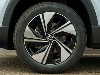 2026 Volkswagen Taos 1.5T SE