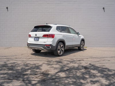 2024 Volkswagen Taos 1.5T SE