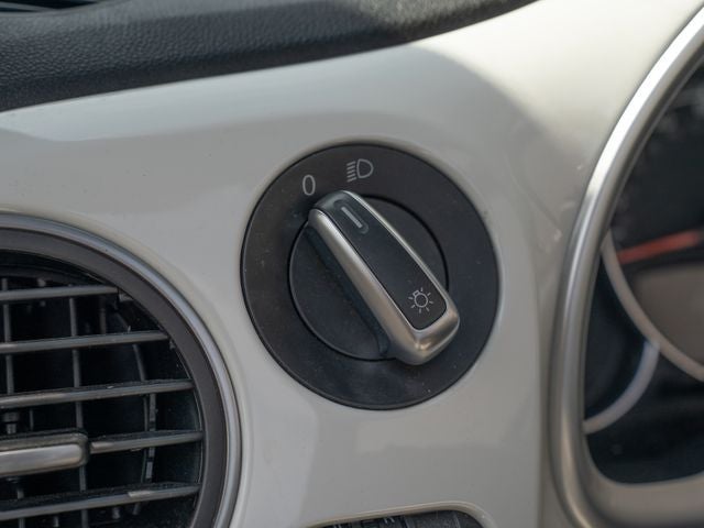 2019 Volkswagen Beetle Convertible 2.0T S