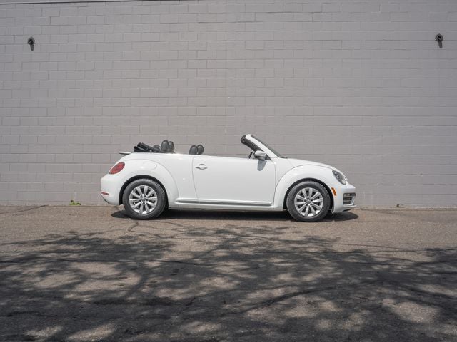 2019 Volkswagen Beetle Convertible 2.0T S