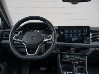 2025 Volkswagen Jetta 1.5T SE